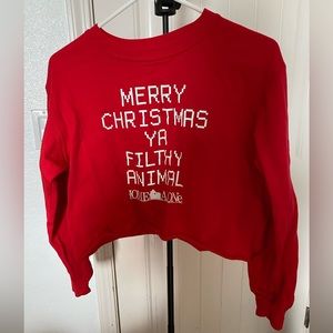 PERFECT CHRISTMAS HOME ALONE CROPPED CREWNECK, medium